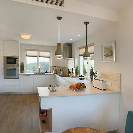 Estrella - Costa Brava Homestay Calella