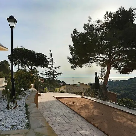 Estrella - Costa Brava * كاليليا